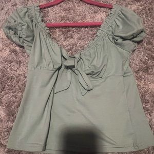 Cute green top